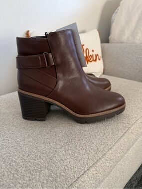 NWT Naturalizer Darry Strap Womens Boots Coffee Bean Brown Leather size 9M